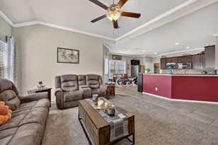 1332 Foxglove Ln, Burleson, TX 76028 - Photo 4