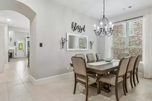 8917 James Dr, Lantana, TX 76226 - Photo 8