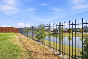 8121 Loretta Day Dr, Arlington, TX 76002 - Photo 34