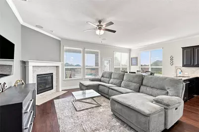 8121 Loretta Day Drive, Arlington, TX 76002 - Photo 10