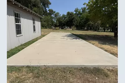 101 Houston Street E, Sulphur Springs, TX 75482 - Photo 8