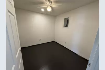 101 Houston Street E, Sulphur Springs, TX 75482 - Photo 4