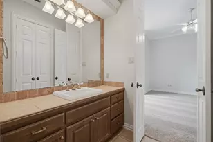 4201 Bluff View Dr, Granbury, TX 76048 - Photo 28