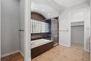 4201 Bluff View Dr, Granbury, TX 76048 - Photo 24