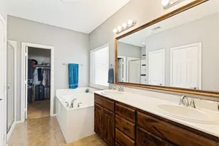 8200 Misty Water Dr, Fort Worth, TX 76131 - Photo 12