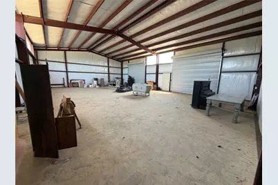 927 Main Street, Sulphur Springs, TX 75482 - Photo 2
