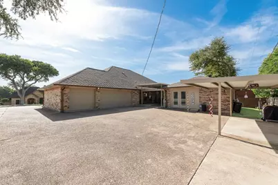 3713 Ridgewood Drive, Grand Prairie, TX 75052 - Photo 24