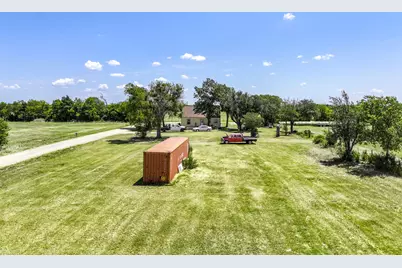 5726 County Road 4100, Greenville, TX 75401 - Photo 32