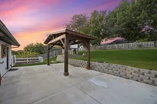 8724 Overland Dr, Fort Worth, TX 76179 - Photo 28