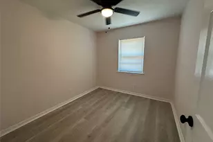 1000 Harris Dr, Euless, TX 76039 - Photo 14