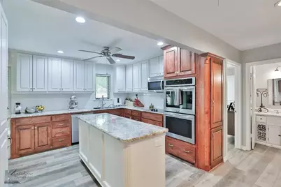 718 Green Valley Drive, Abilene, TX 79601 - Photo 8