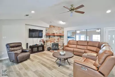 718 Green Valley Drive, Abilene, TX 79601 - Photo 12