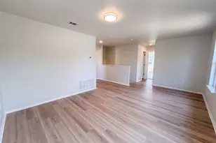 3933 Grizzly Hills Cir, Fort Worth, TX 76244 - Photo 12