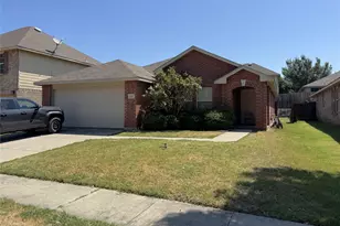 812 Becard Dr, Aubrey, TX 76227 - Photo 2