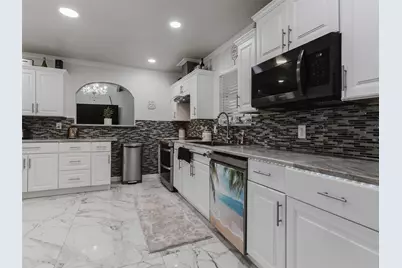 500 Oakwood Drive, Euless, TX 76040 - Photo 12