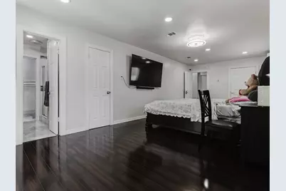 500 Oakwood Drive, Euless, TX 76040 - Photo 20