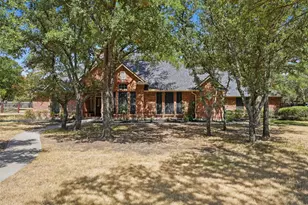 156 S Fork Dr, Hudson Oaks, TX 76087 - Photo 1