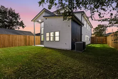 1954 Nomas Street, Dallas, TX 75212 - Photo 36