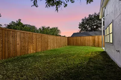 1954 Nomas Street, Dallas, TX 75212 - Photo 38