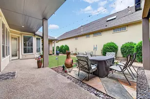 3617 Vineyard Way, Farmers Branch, TX 75234 - Photo 4