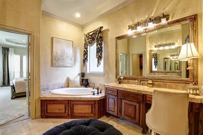 2141 Farrington Lane, Hurst, TX 76054 - Photo 18