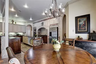 2141 Farrington Ln, Hurst, TX 76054 - Photo 12