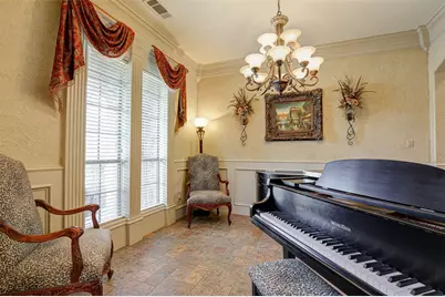 2141 Farrington Lane, Hurst, TX 76054 - Photo 4