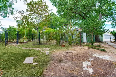 3161 Waldrop Drive, Dallas, TX 75229 - Photo 22