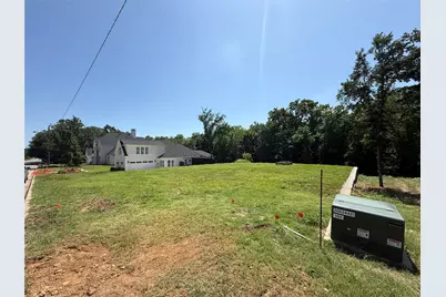 901 Waterloo Lake Drive, Denison, TX 75020 - Photo 4