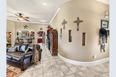 7205 Muirfield Drive, Cleburne, TX 76033 - Photo 8