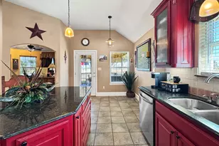 7205 Muirfield Dr, Cleburne, TX 76033 - Photo 16
