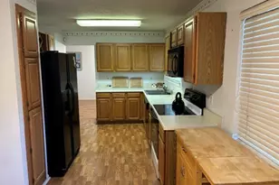 606 Squaw Creek Ct, Arlington, TX 76018 - Photo 8