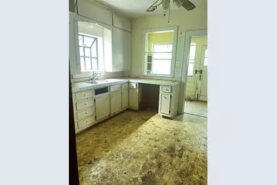 1011 W Walker Street, Denison, TX 75020 - Photo 4