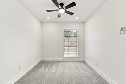 865 Stanford Drive, Lancaster, TX 75134 - Photo 20