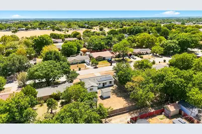 865 Stanford Drive, Lancaster, TX 75134 - Photo 32