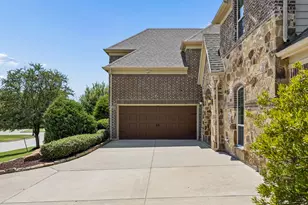 403 Clear Creek Dr, Mansfield, TX 76063 - Photo 2