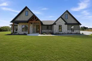1047 Pioneer Xing, Weatherford, TX 76088 - Photo 1