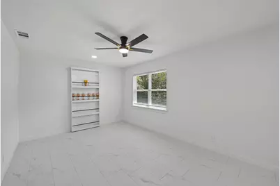 401 Vine Street, Euless, TX 76040 - Photo 8