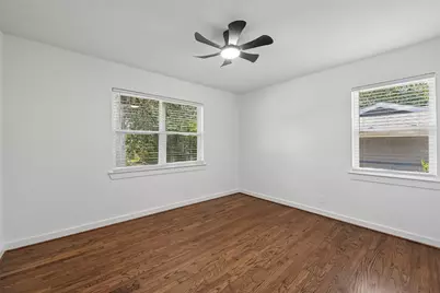401 Vine Street, Euless, TX 76040 - Photo 24