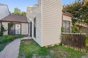 1507 Gailbrook Ln, Dallas, TX 75228 - Photo 2