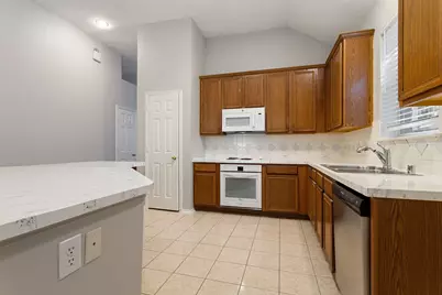 2027 Wimbledon Drive, Allen, TX 75013 - Photo 6