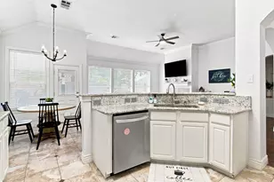 629 Wyndham Cir, Keller, TX 76248 - Photo 14