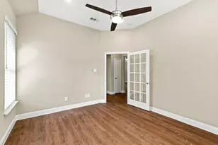 8809 Hedge Row Ct, North Richland Hills, TX 76182 - Photo 26