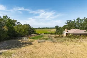 211 Oak Ct, Springtown, TX 76082 - Photo 34
