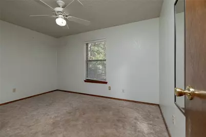 211 Oak Court, Springtown, TX 76082 - Photo 28