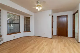 211 Oak Ct, Springtown, TX 76082 - Photo 16