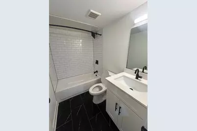 321 E 8th Street #116, Dallas, TX 75203 - Photo 6