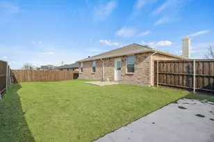 2601 Shorewood Dr, Little Elm, TX 75068 - Photo 24