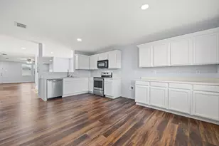 2601 Shorewood Dr, Little Elm, TX 75068 - Photo 10