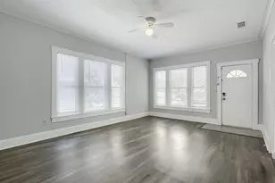 520 E Day St, Denison, TX 75021 - Photo 2